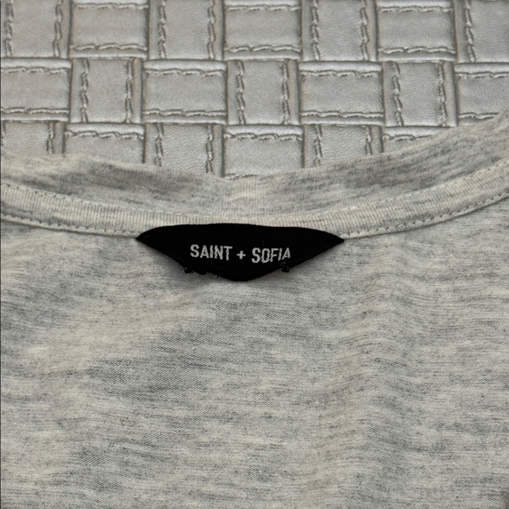 Saint + Sofia Heather Gray V-Neck T-Shirt Women’s S - Picture 2 of 6